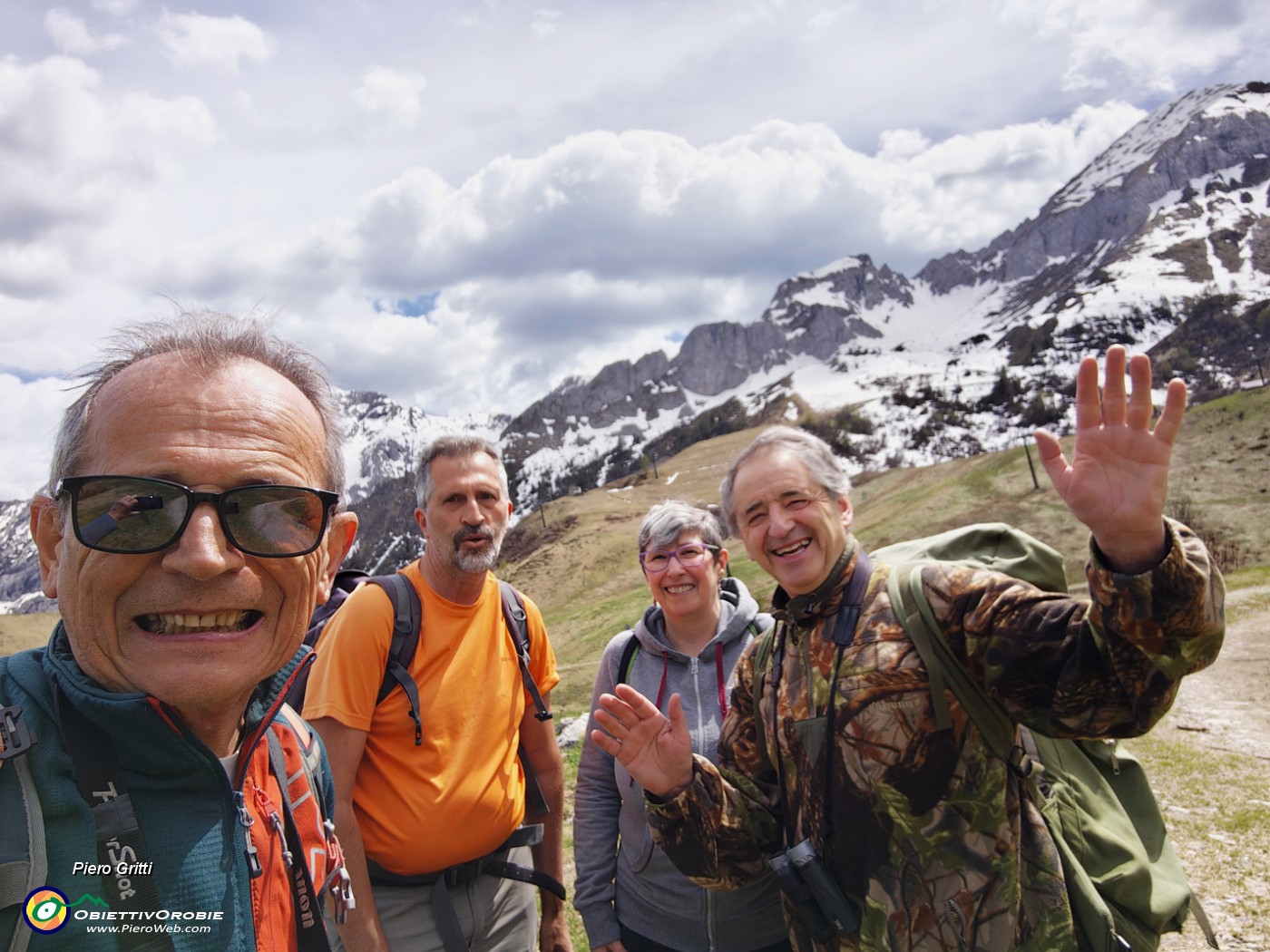 71 Piacevole incontro con l'amico superfotografo naturalista Baldovino Midali.jpg